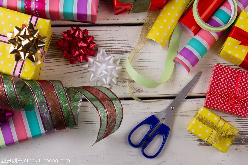 木制桌面装饰用品 自然与艺术的和谐共融